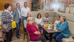 Lokaltour im "Café May"